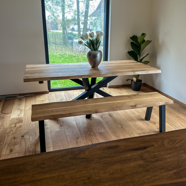 doyem stůl z Beskyd  masiv